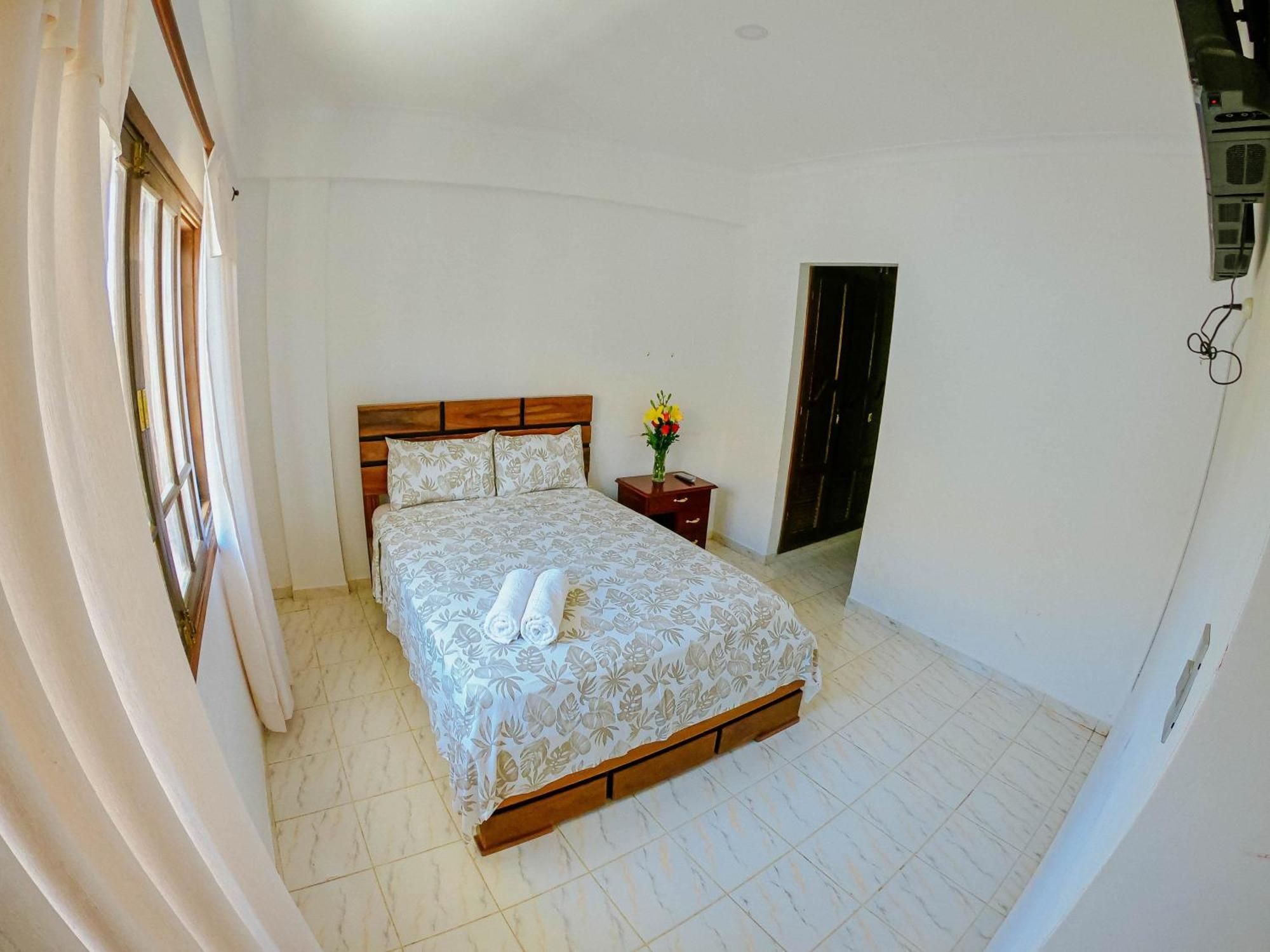 Mansion By Hotel Casablanca ซาไมปาตา ภายนอก รูปภาพ
